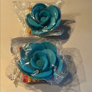 Blue Felt Flower Hair Clips. Mainly I think fir a package wrapping  crafting